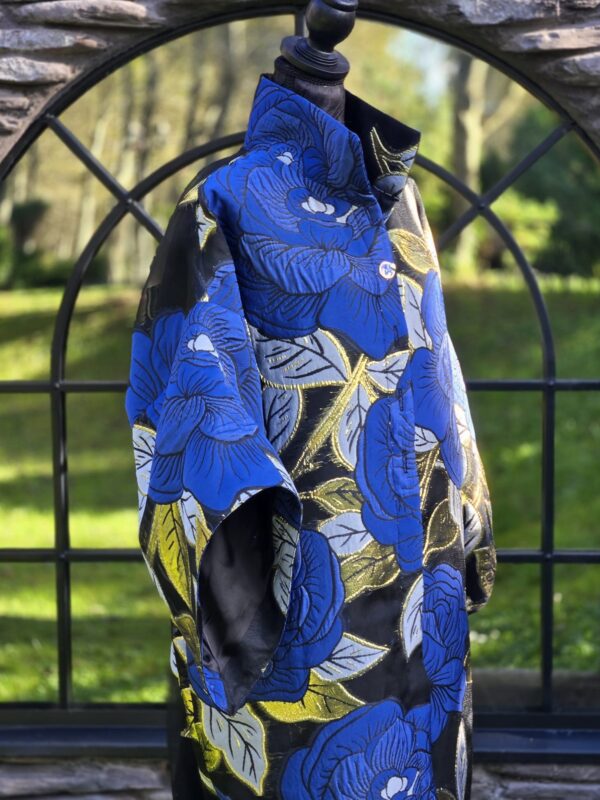 "sinine roos " kimono/mantel d 22 (jacguard)