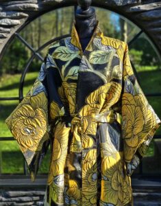 "kollane roos " kimono/mantel d 22/9 (jacguard kangas)