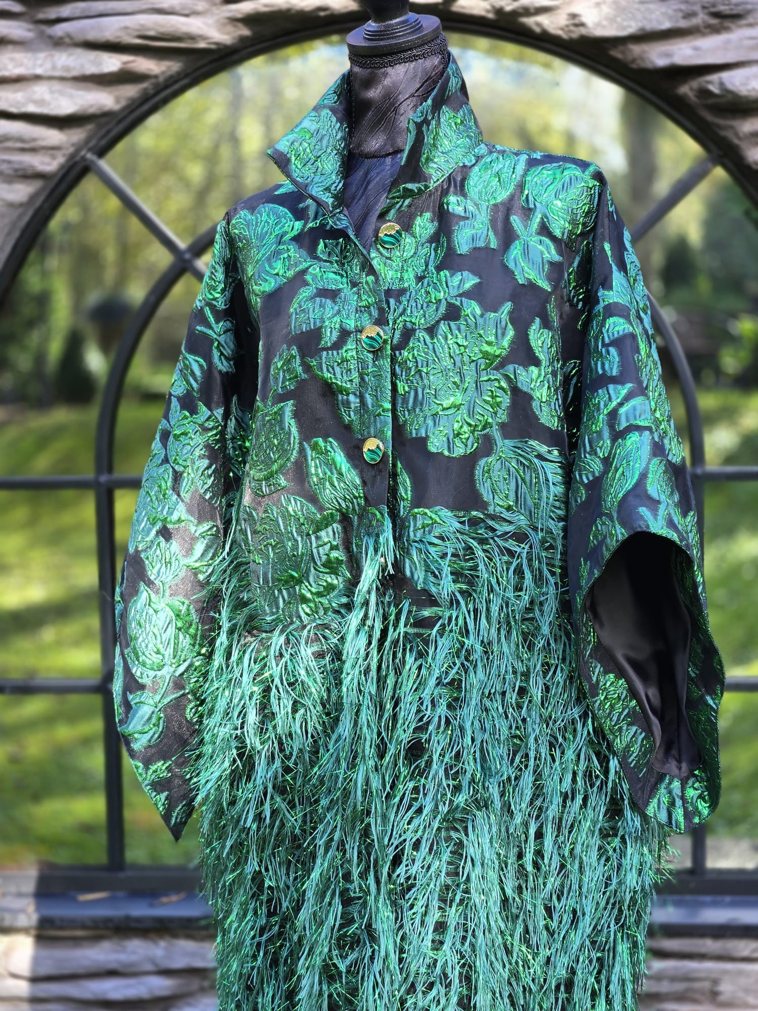 580516378 817335477564256 1646137206526018839 N