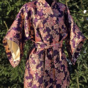 kimono d 14 "Õied sirelilillal (pikem nurgaga käis)